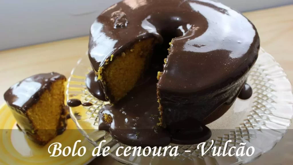 Bolo de Cenoura Vulcão